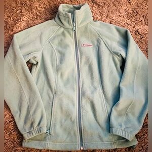 Women’s Columbia zip up fleece 
size small 
light green